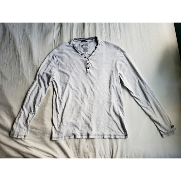 Mexx Long Sleeve Shirt (Large) - Picture 3 of 8